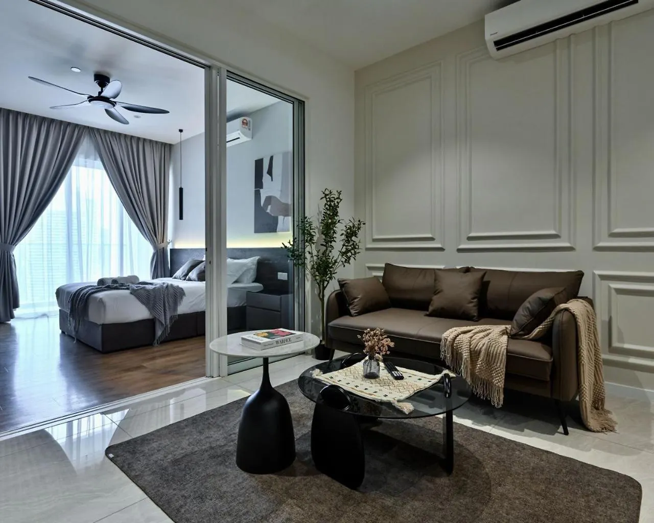 Quill Residence Klcc By Hausome Kuala Lumpur 0*,