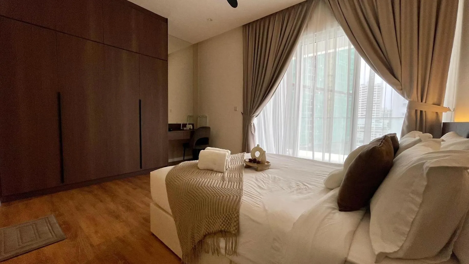 Quill Residence Klcc By Hausome Kuala Lumpur