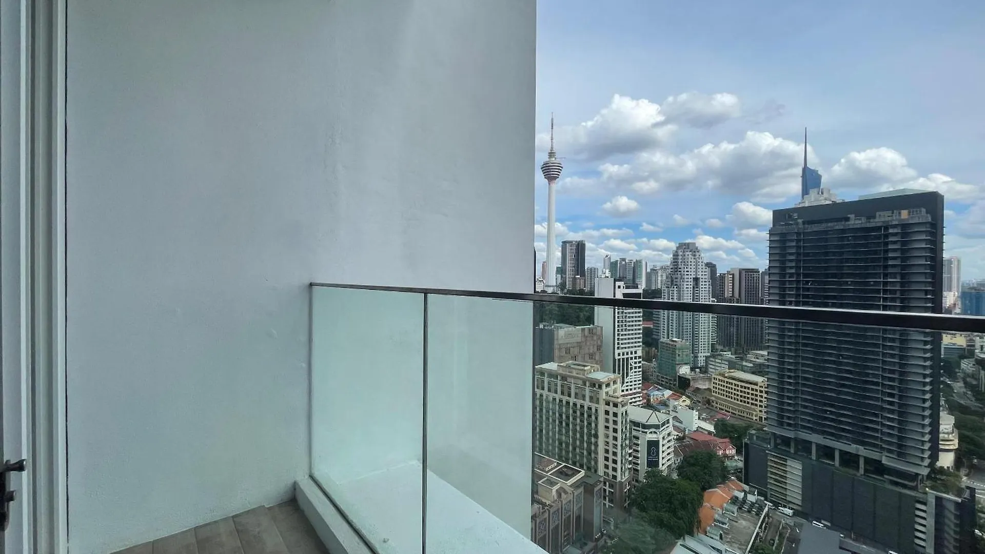 Apartment Quill Residence Klcc By Hausome Kuala Lumpur